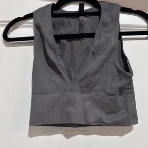 Urban Outfitters Women’s Gray Out from Under Seamless Plunge Top size medium